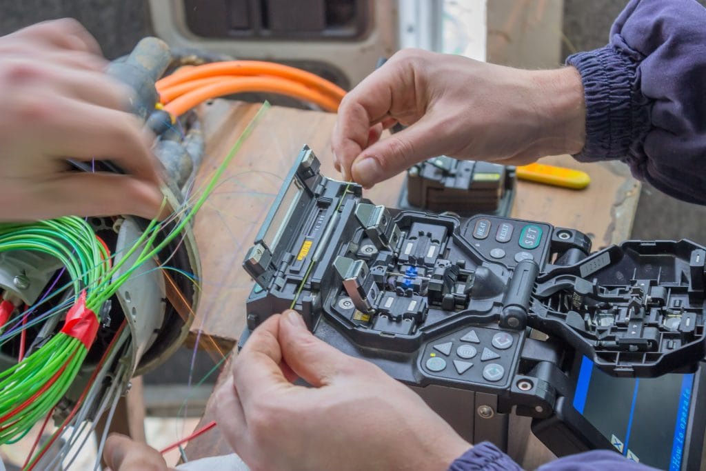 cutting fibre optic cables