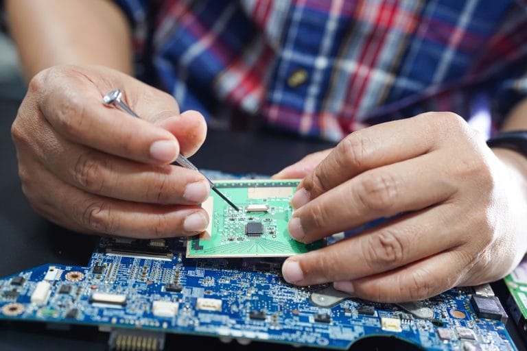 The Ultimate Guide to Backplane PCBs - Altimex